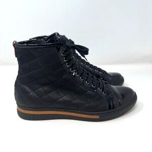 AGL Black Quilted Leather High Top Sneakers Boots Womens 39 9 Biker Moto Grunge